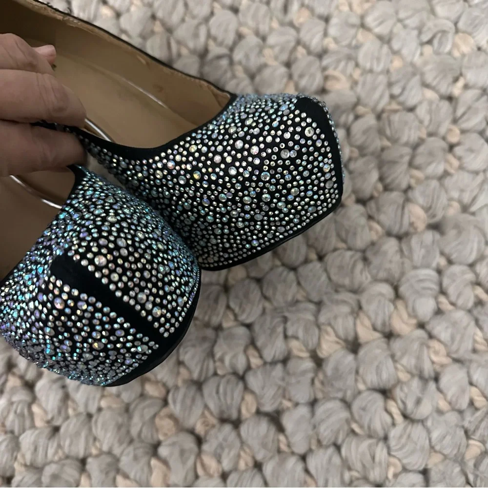 Charlotte Russe Cinderella rhinestone stilettos, size‎ 8
